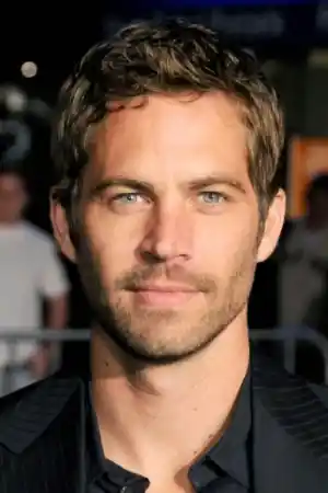 Пол Уокър ()